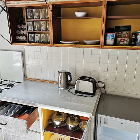 3 Bedrooms Historic In The Center. Fully Furnished, Fireplace, Air Cooler-conditioning, Breakfast! 1 Min Walk To Metro&tram. 7min Walk To Wenceslas Square. Lublanska Street № 6, 2 Apartment *